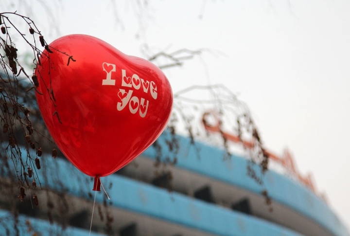 St.Valentines Day in Almaty. Photo by Yaroslav Radlovskiy©