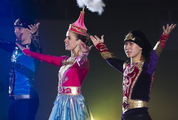 World's skating stars in Kazakh national costumes. Photo by Vladimir Dmitriyev©