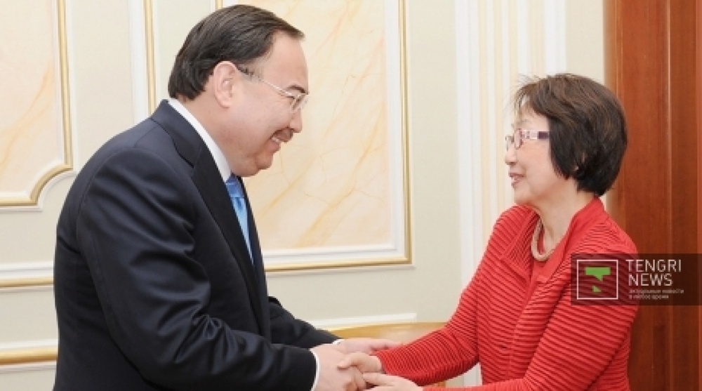 Yerzhan Kazykhanov and Yoriko Kawaguchi. Photo courtesy of Kazakhstan Foreign Ministry's press-service