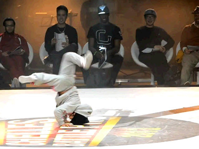 6-y.o. BGirl taking part in the battle