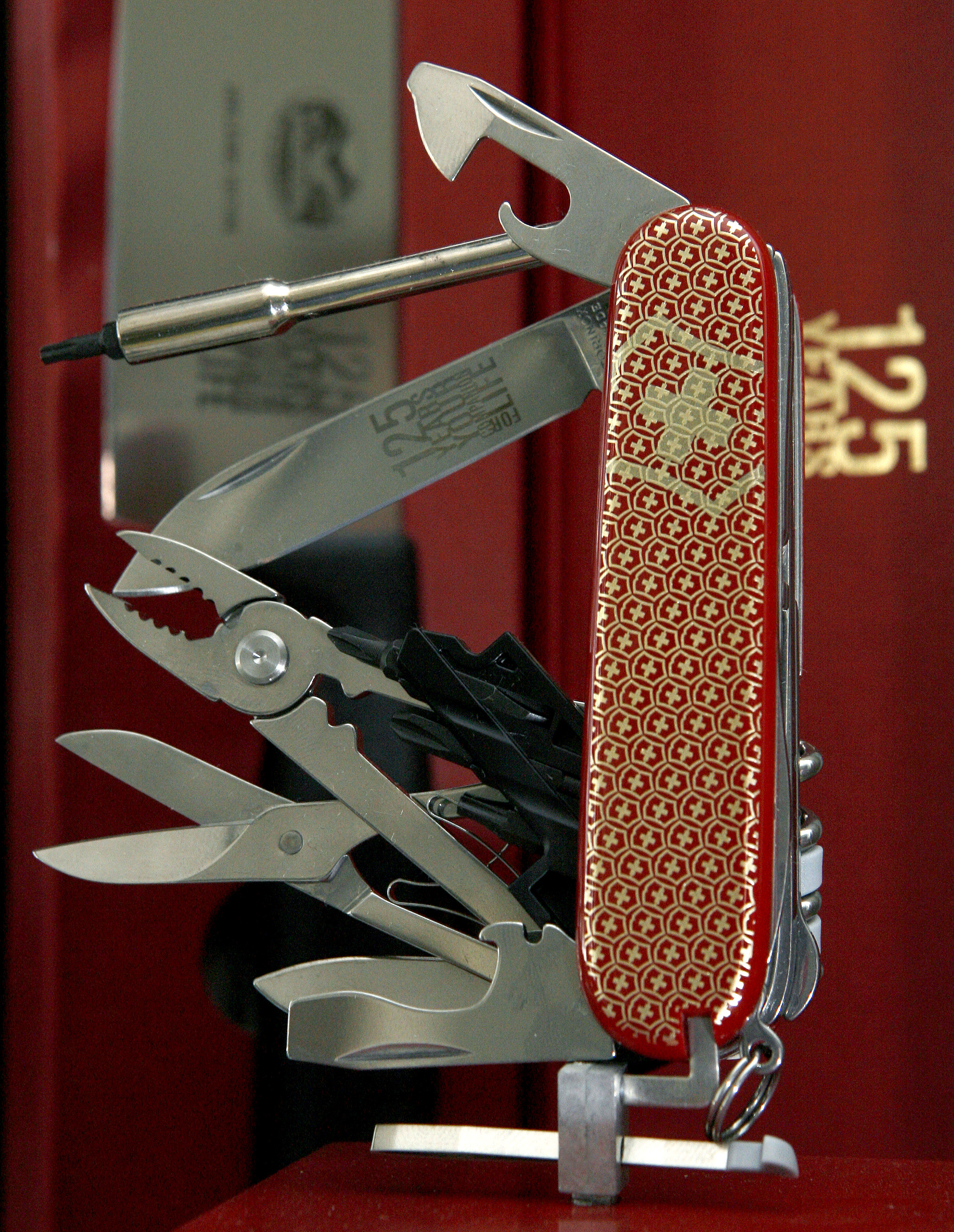 Swiss knife manufacturered by Victorinox. ©REUTERS/Arnd Wiegmann