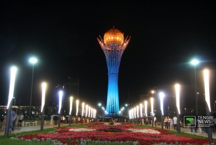 Baiterek, monument and observation tower in Astana. ©Mansur Khamit