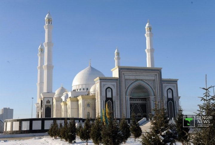 Khazret Sultan mosque. ©Mansur Khamit