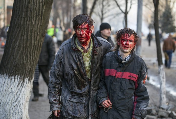 Wounded protestors after the clashes with police in Kiev. ©Reuters