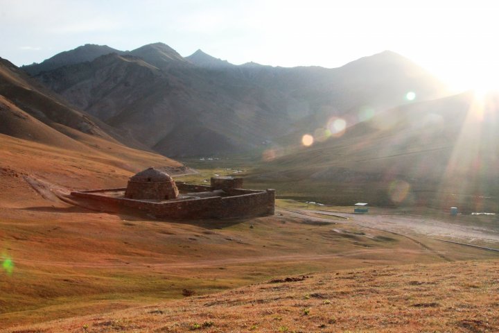 The building is now an architectural heritage of Kyrgyzstan. It has been restored, some of its parts rebuilt. Today, Tash Rabat is 38 meters long and 36 meters wide. ©Vladimir Prokopenko