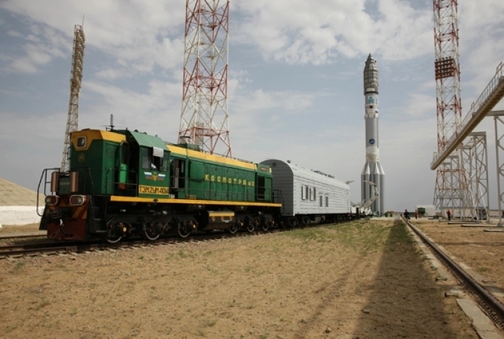 Initially KazSat-2 was scheduled for a launch in December 2009. It was postponed to the end of 2010 over technical problems. Later the lauch was rescheduled to July 10, but it was delayed again. <br>Photo: Khrunichev State Research and Production Space Center©
