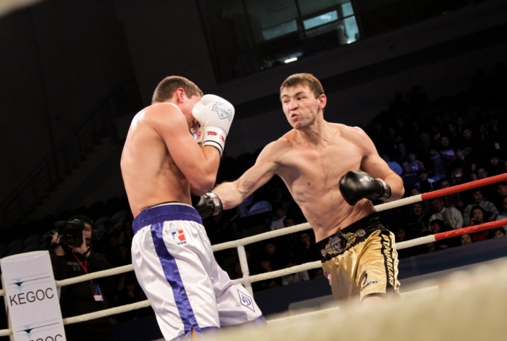 Daniyar Ustembayev vs Aleksander Gvozdik. Photo by Danial Okassov/Tengrinews©