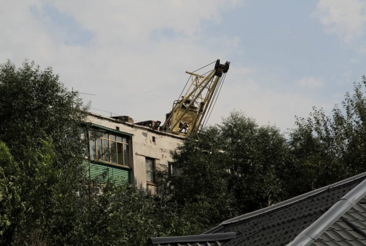 The disaster overturned three tower cranes. Photo by  Danial Okassov©