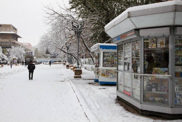 Newspaper shops along Almaty Arbat. ©Tengrinews.kz