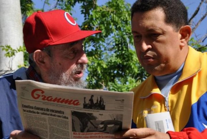 Former Cuban leader Fidel Castro (L) and Venezuelan President Hugo Chavez. ©REUTERS/Revolution Studios/Cubadebate/Handout
