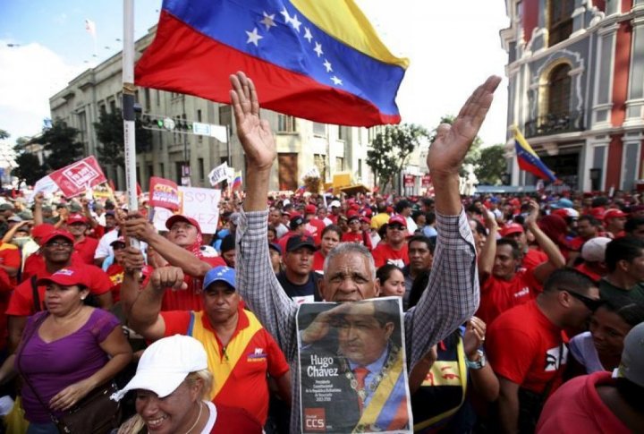 Supporters of Hugo Chavez in the streets of Caracas, Venezuela. ©REUTERS/Gil Montano©