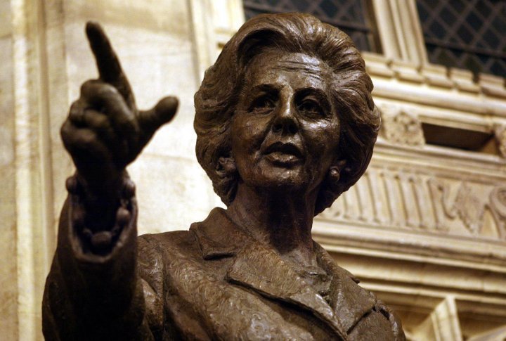 A bronze statue of former British Prime Minister Margaret Thatcher inside the Palace of Westminster, London. ©REUTERS