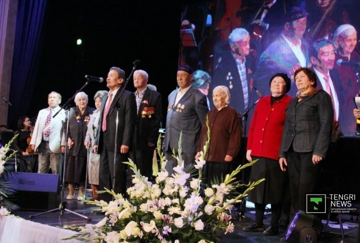 Veterans of the World War II have been honorary guests of the ball since 2011. Photo by Aizhan Tugelbayeva©