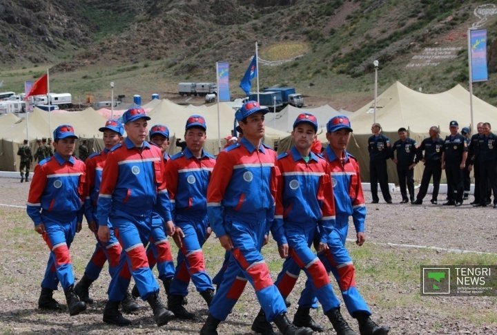 Kazakhstan rescue team. Photo by Vladimir Prokopenko©