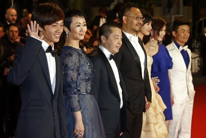 (L-R) Actors Lanshan Luo, Zhao Tao, director Jia Zhangke, actors Jiang Wu, Li Meng, actor Wang Baoqiang and his wife Ma Rong. ©REUTERS