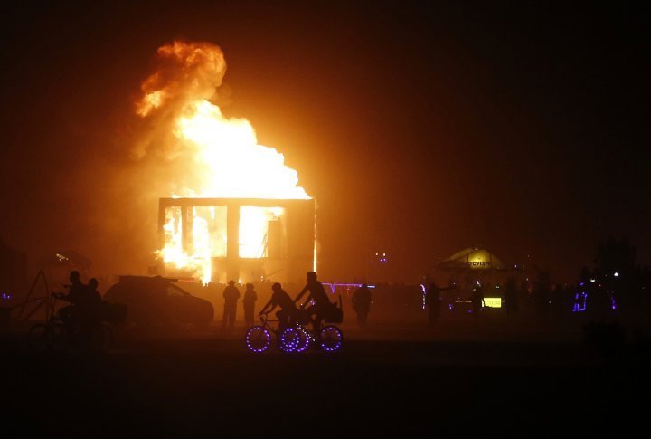 An art installation burns during the Burning Man 2013 arts and music festival. ©REUTERS