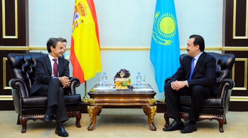Kazakhstan Prime-Minister Karim Massimov (R) and Spanish Prime-Minister Jose Luis Rodriguez Zapatero (L). Photo courtesy of flickr.com