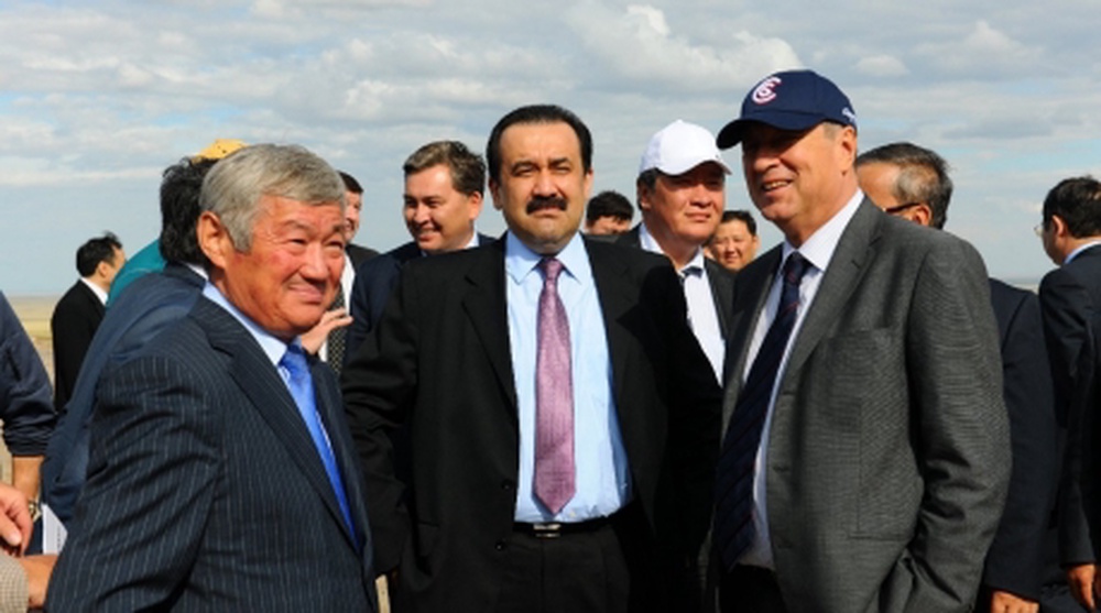 Massimov with Mayor of East-Kazakhstan oblast Berdybek Saparbayev (L) and head of KazAtomProm Vladimir Shkolnik (R). Photo courtesy of Prime-Minister's press-service