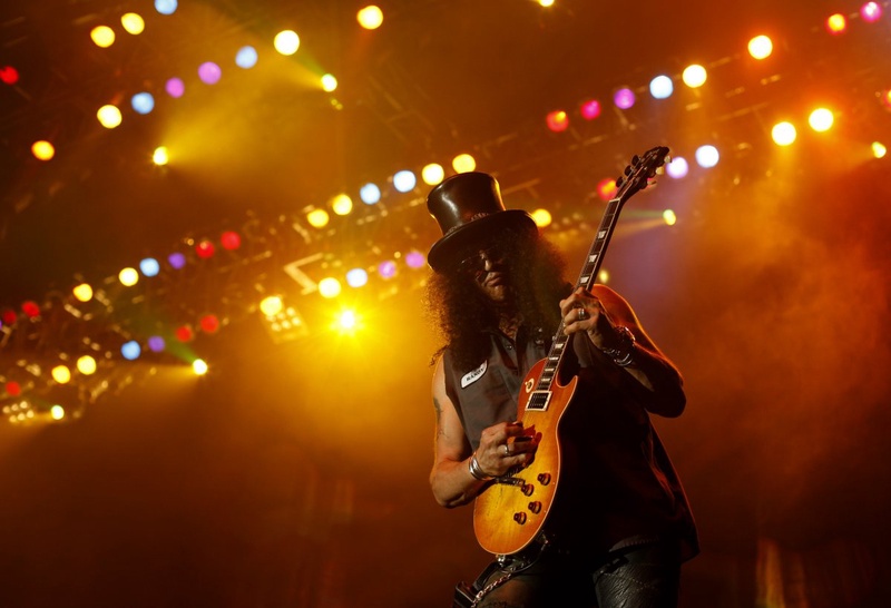 Former Guns N' Roses guitarist Saul Hudson, better known by his stage name Slash. ©REUTERS/Beawiharta Beawiharta
