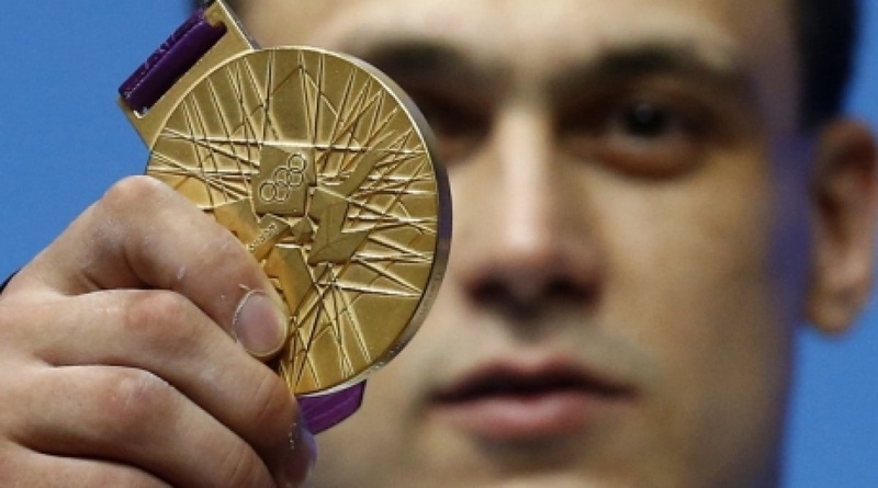 Ilya Ilyin's gold medal. ©REUTERS