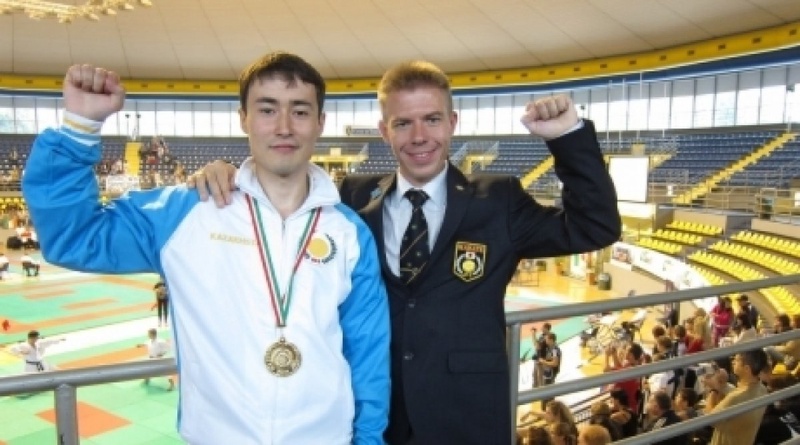Arman Moldanyazov (L). Photo courtesy of Kazakhstan Karate Center