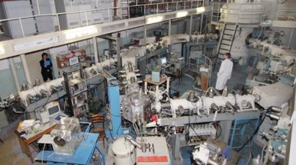 In the laboratory of Kazakhstan Nuclear Physics Institute. Photo courtesy of inp.kz