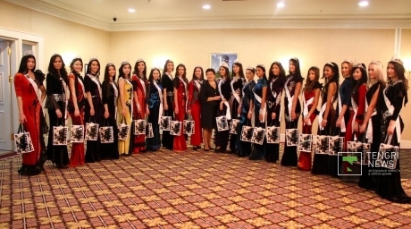 The finalists of the Miss Kazakhstan-2012 pageant. ©Danial Okassov