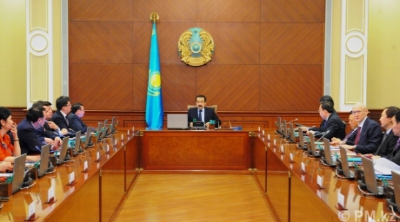 Government session. Photo courtesy of flickr.com/photos/karimmassimov