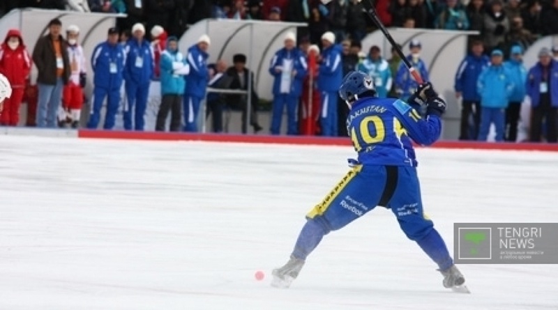 Kazakhstan national team's bandy player. ©Vladimir Dmitriyev