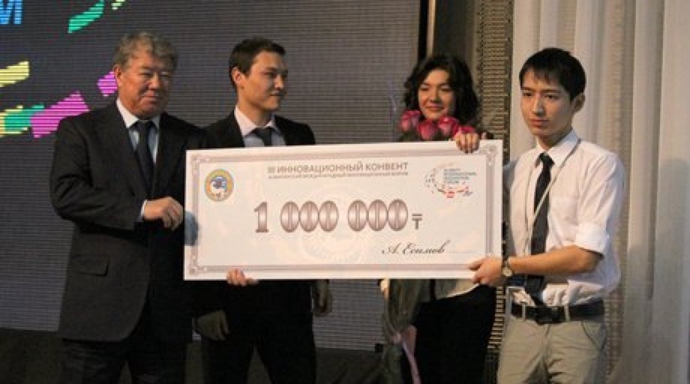 Almaty student received 1 million tenge for his invention. Photo by Vladimir Prokopenko©