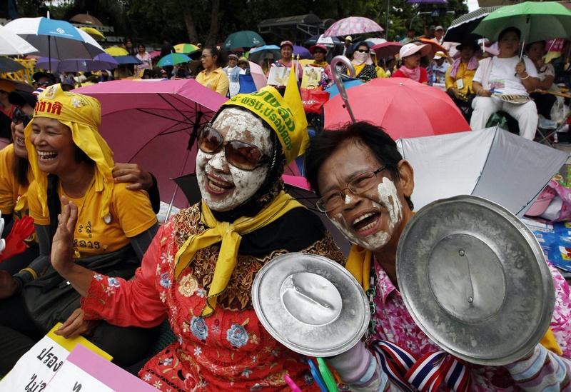 Thailand's yellow shirts protest. ©REUTERS/Sukree Sukplang 