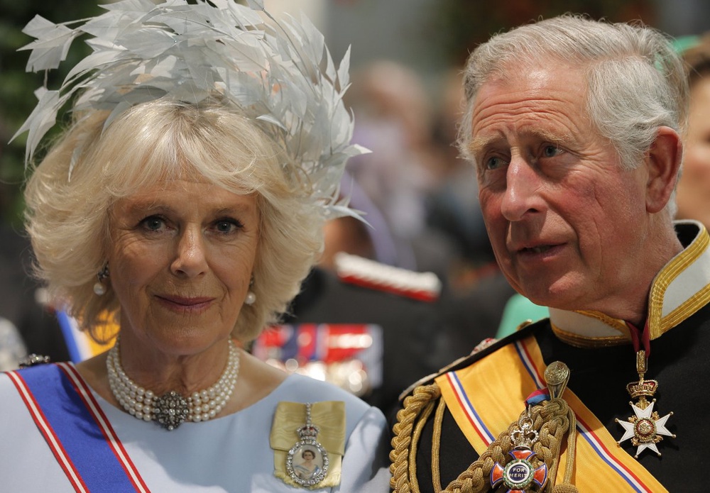 Britain's Prince Charles (R) and his wife Camilla, Duchess of Cornwall. ©REUTER/Peter Dejong