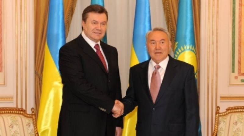Kazakhstan’s President Nursultan Nazarbayev meeting his Ukrainian counterpart Viktor Yanukovich. ©akorda.kz 