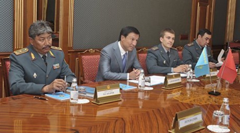 Meeting of Kazakhstan Defense Minister and the Ambassador of China to Kazakhstan. Photo courtesy of press-service of Kazakhstan Defense Ministry