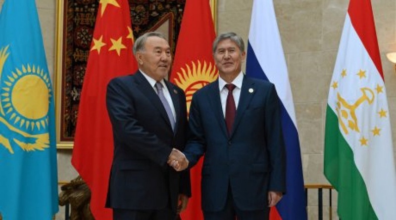 Nursukltan Nazarbayev and Almazbek Atambayev. ©Sultan Dosaliyev