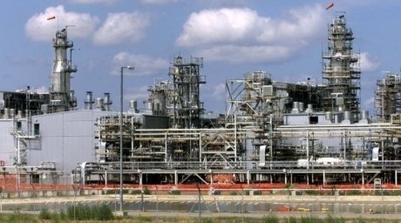 Processing facility at Karachaganak field. ©Reuters