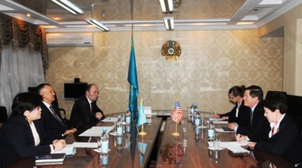 The meeting with Charge d'affaires of the U.S in Kazakhstan. 

Photo a courtesy of the press office of the Ministry of Justice. 