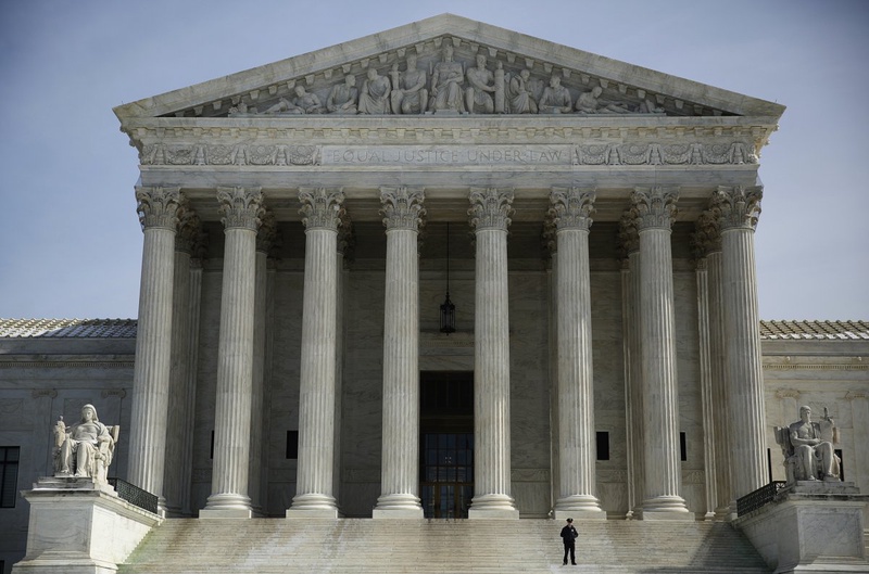 The exterior of the U.S. Supreme Court is seen in Washington. ©Reuters/Gary Cameron 
