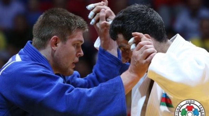 Maxim Rakov in the final round with Elkhan Mammadov. Photo courtesy of intjudo.eu.