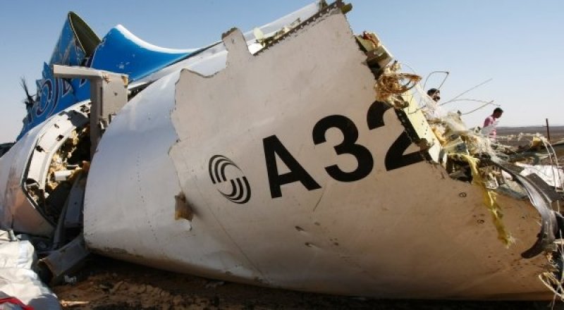 The wreckage of Kogalymavia's Airbus A321 passenger airliner. ©RIA Novosti