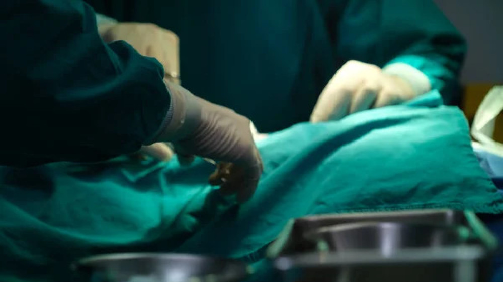 6 kilogram tumour removed from Kazakh woman