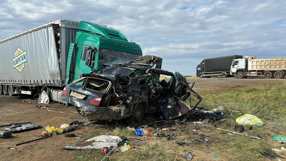 Eight people die in road accident in Kazakhstan