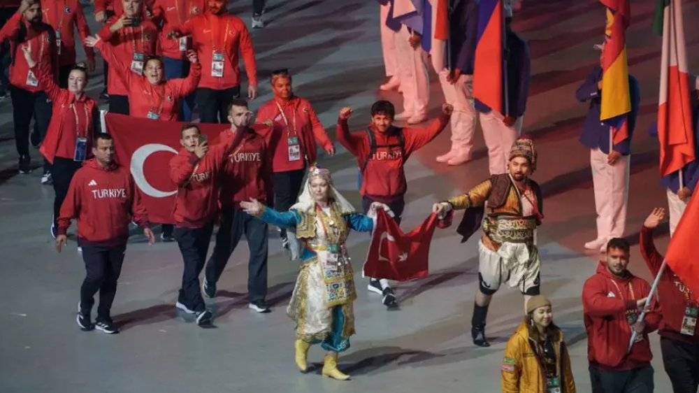 Turkish athletes at the opening ceremony of the World Nomad Games in Astana. ©️ Tengrinews.kz / Turar Kazangapov